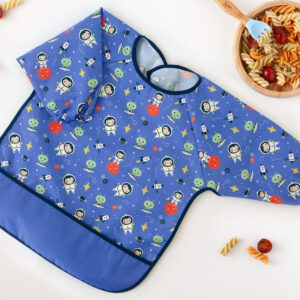 BABERO CON MANGAS IMPERMEABLE AZUL